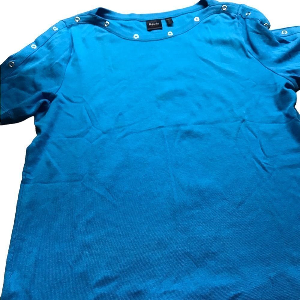 Rafaella size PL bright aqua t shirt with silver accents excellent condition